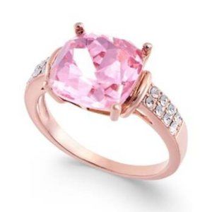 NWT: Charter Club rose gold band ring